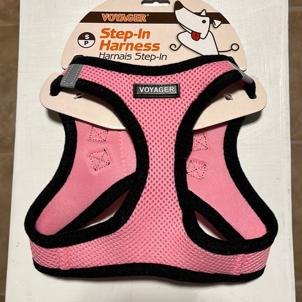 Dog Step in Harness. VOYAGER